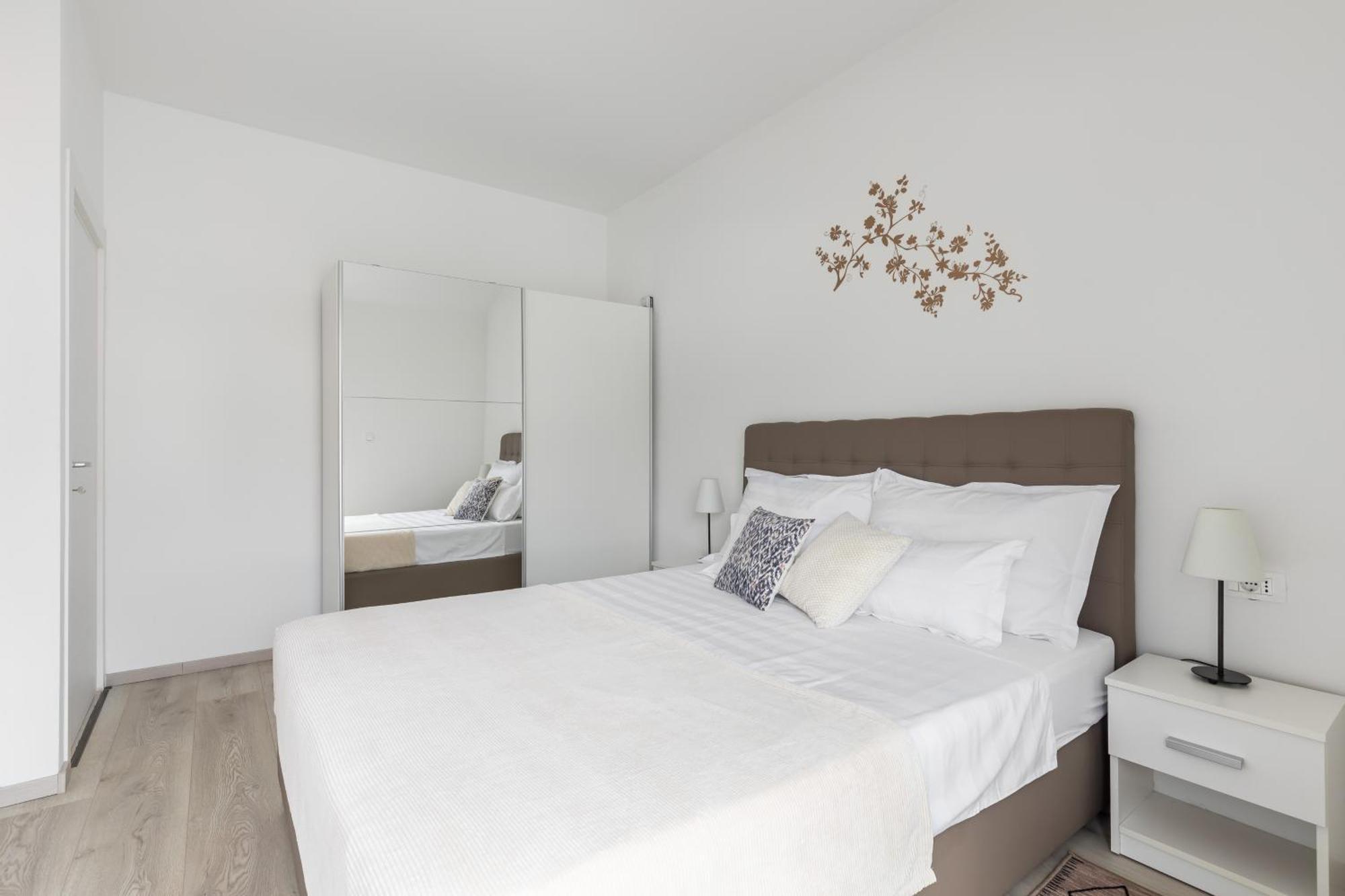Apartments Villa Salona Sky Room photo